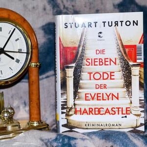 Buchcover "Sieben Tode der Evelyn Hardcastle"