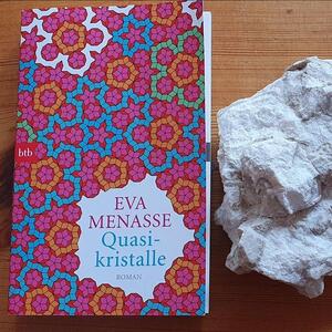 Buchcover "Quasikristalle"