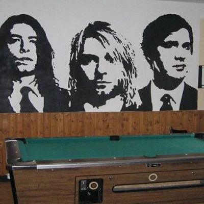 Der Billardtisch unter den wachen Augen von Nirvana (c) Keheggi